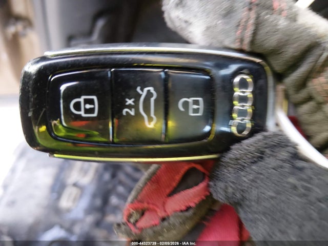 2019 AUDI Q8 WA1EVBF17KD041315 Photo 10