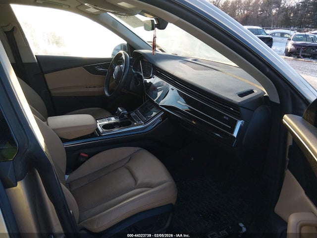 2019 AUDI Q8 WA1EVBF17KD041315 Photo 4