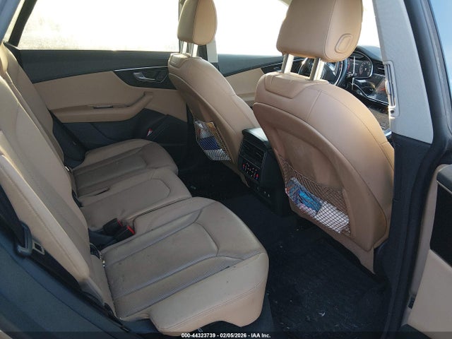 2019 AUDI Q8 WA1EVBF17KD041315 Photo 7