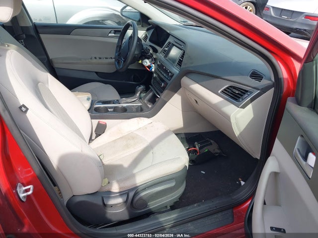 5NPE24AF5GH365765 Hyundai SONATA SE