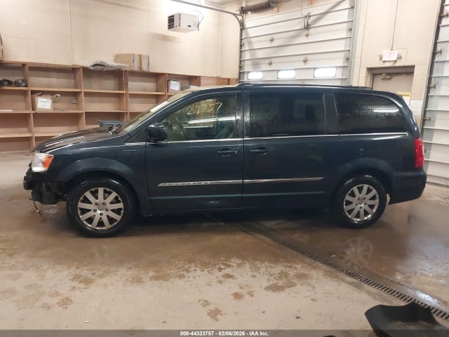 2C4RC1BG0ER307132 Chrysler Town &amp; Country Touring