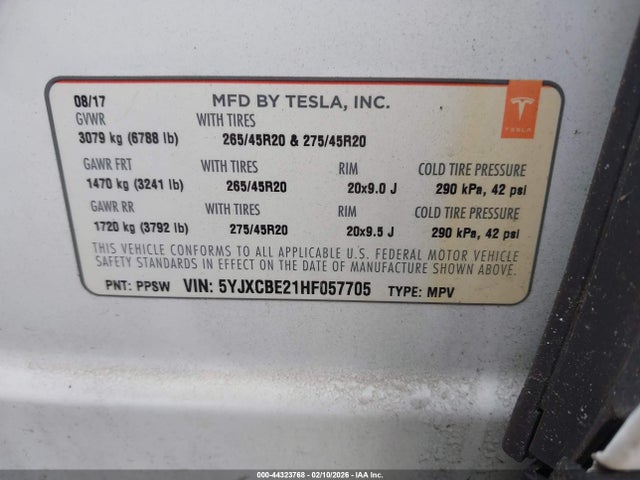 44323768 :رقم المزاد ، 5YJXCBE21HF057705 vin ، 2017 Tesla Model X 100d/75d/90d مزاد بيع