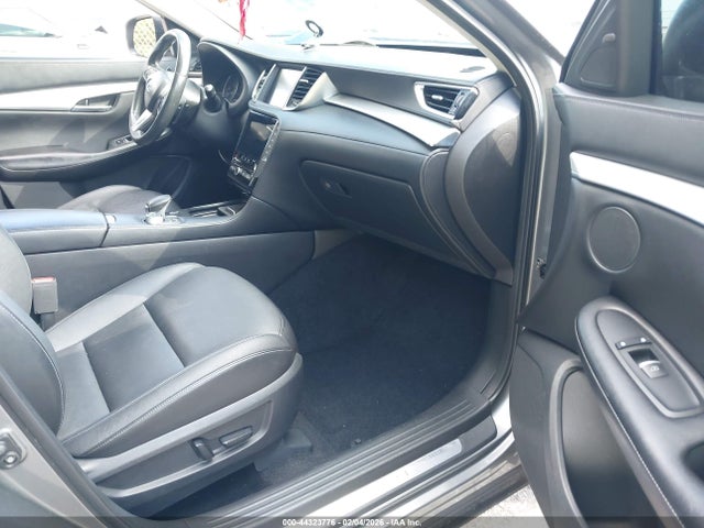 44323776 :رقم المزاد ، 3PCAJ5M19KF128906 vin ، 2019 Infiniti Qx50 Luxe مزاد بيع