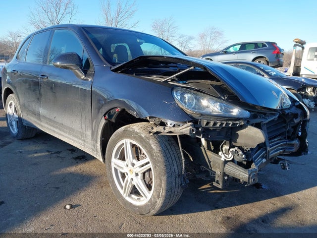 2018 PORSCHE CAYENNE WP1AA2A23JKA03752 Photo 0
