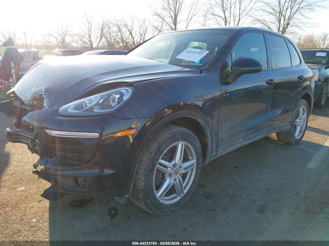 2018 PORSCHE CAYENNE WP1AA2A23JKA03752 Photo 1