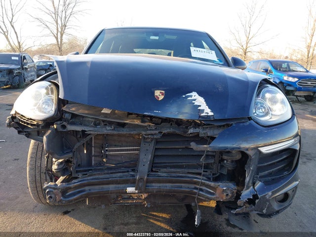 2018 PORSCHE CAYENNE WP1AA2A23JKA03752 Photo 5