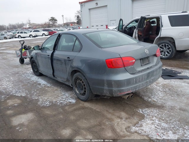 Aukcja sprzedaży 2011 Volkswagen Jetta 2.0l S, vin: 3VW2K7AJ8BM355627, numer aukcji: 44323803