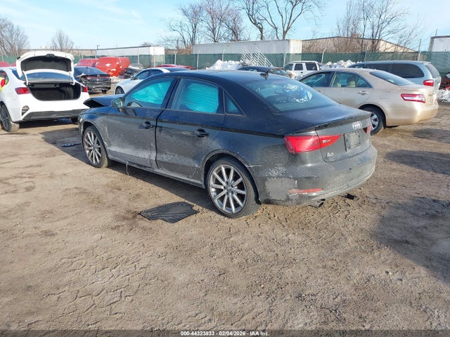 2016 AUDI A3 WAUB8GFF3G1030603 Photo 2
