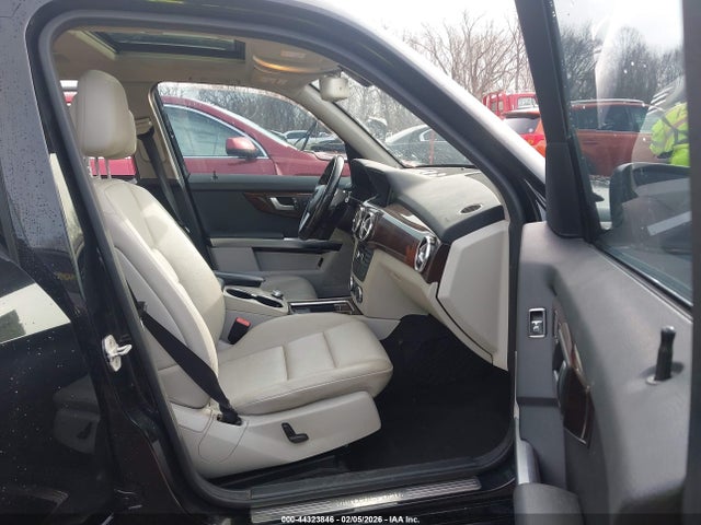 Продажа на аукционе авто 2014 Mercedes-benz Glk 350, vin: WDCGG5HB2EG329109, номер лота: 44323846