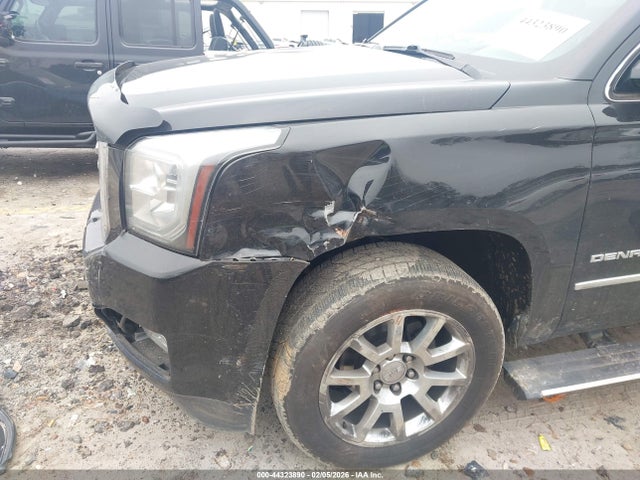 Продажа на аукционе авто 2015 Gmc Yukon Denali, vin: 1GKS1CKJ3FR688372, номер лота: 44323890