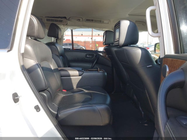 2015 Infiniti Qx80 მანქანა იყიდება აუქციონზე, vin: JN8AZ2NF5F9574699, აუქციონის ნომერი: 44323899