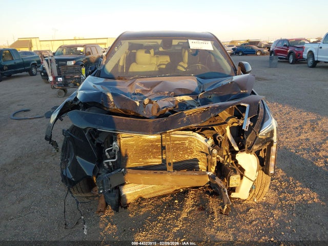 2019 CADILLAC XT4 1GYAZAR40KF199566 Photo 5