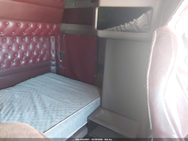 Aukcja sprzedaży 2005 Kenworth Construction W900, vin: 1XKWD49X15J073261, numer aukcji: 44323921