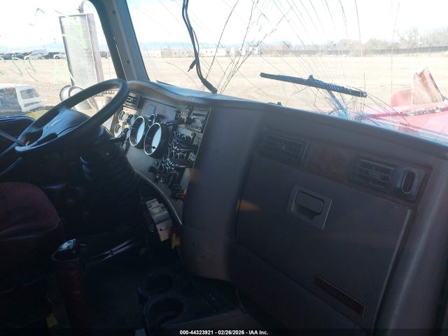 Aukcja sprzedaży 2005 Kenworth Construction W900, vin: 1XKWD49X15J073261, numer aukcji: 44323921