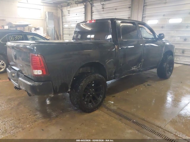 2015 RAM 1500 1C6RR7KT4FS509087 Photo 3