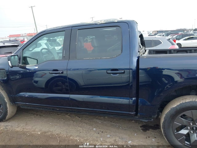 Ford F-150 Lightning Lariat 2023 1FTVW1EVXPWG42019 Image 14