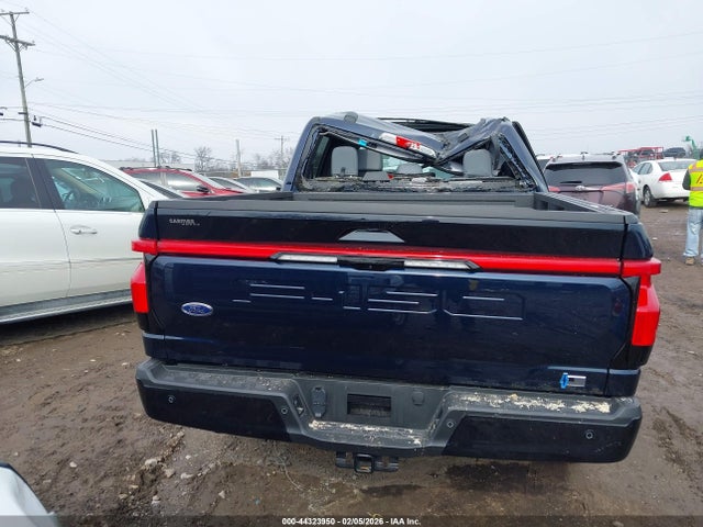 Ford F-150 Lightning Lariat 2023 1FTVW1EVXPWG42019 Image 16