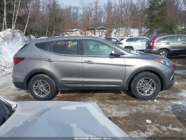 44323966 :رقم المزاد ، 5NMZTDLB1JH065279 vin ، 2018 Hyundai Santa Fe Sport 2.4l مزاد بيع
