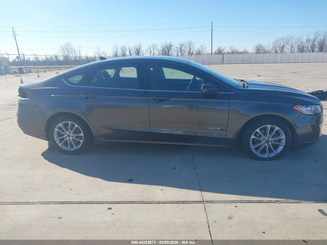 Ford Fusion Hybrid Se 2019 3FA6P0LU5KR174465 Image 13