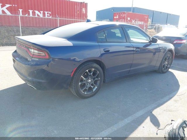 2015 Dodge Charger Sxt მანქანა იყიდება აუქციონზე, vin: 2C3CDXJG1FH898199, აუქციონის ნომერი: 44323992