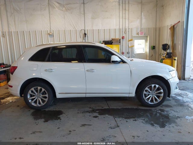 Продаж на аукціоні авто 2016 Audi Q5 2.0t Premium, vin: WA1L2AFP6GA040292, номер лоту: 44324016