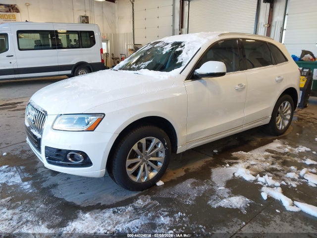 Продаж на аукціоні авто 2016 Audi Q5 2.0t Premium, vin: WA1L2AFP6GA040292, номер лоту: 44324016