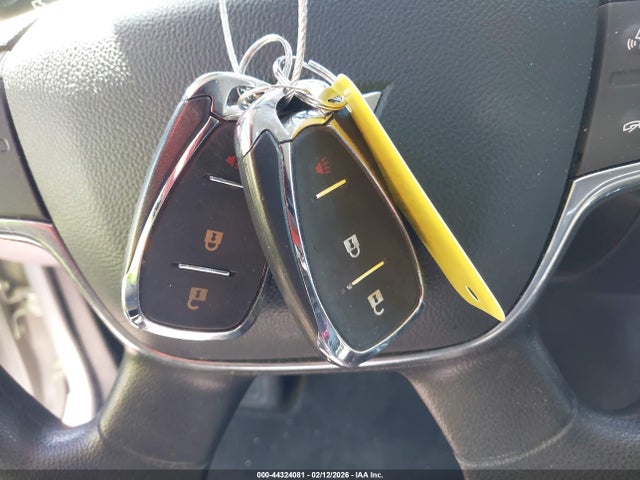 1GNERFKW6KJ238682 Chevrolet Traverse Ls