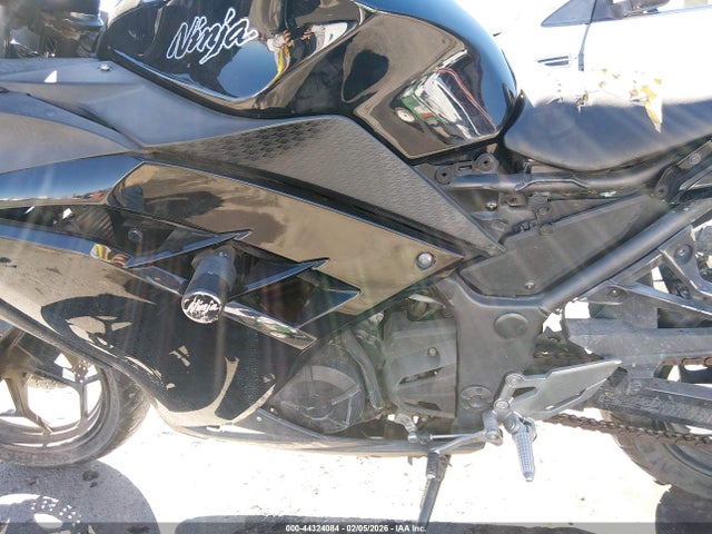 Kawasaki Ex300 A 2014 JKAEX8A10EA006030 Image 9