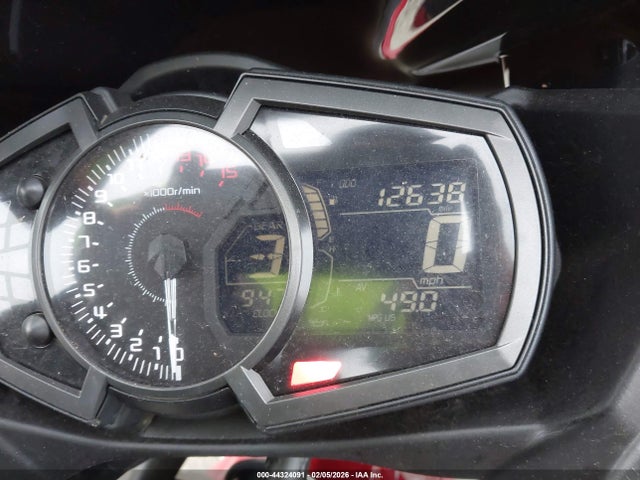 JKAEXKH1XNDAF9026 Kawasaki EX400