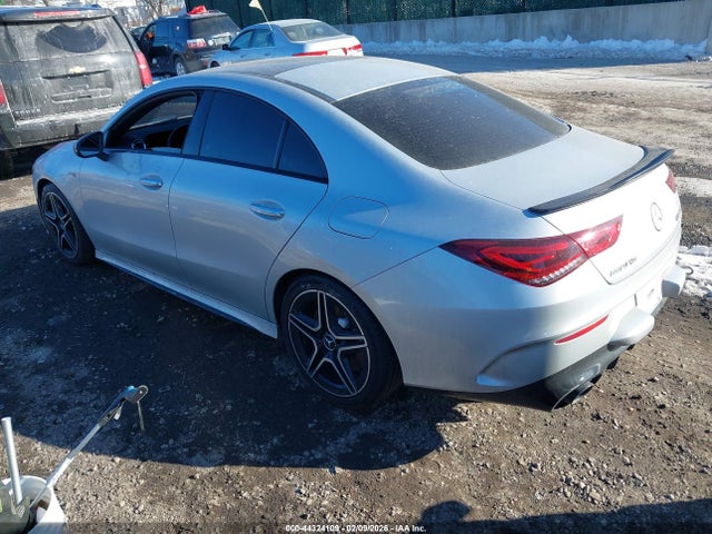 2022 MERCEDES-BENZ AMG CLA 35 W1K5J5BB1NN275682 Photo 2