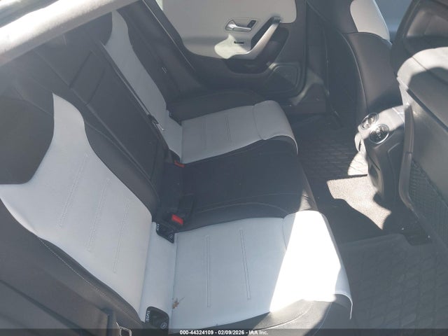 2022 MERCEDES-BENZ AMG CLA 35 W1K5J5BB1NN275682 Photo 7