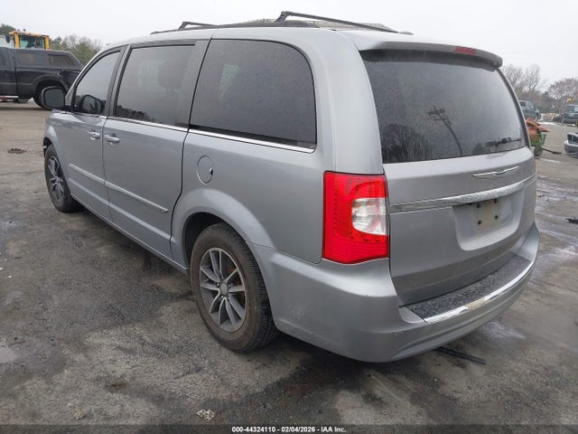 2013 CHRYSLER TOWN & COUNTRY 2C4RC1BG7DR780279 Photo 2