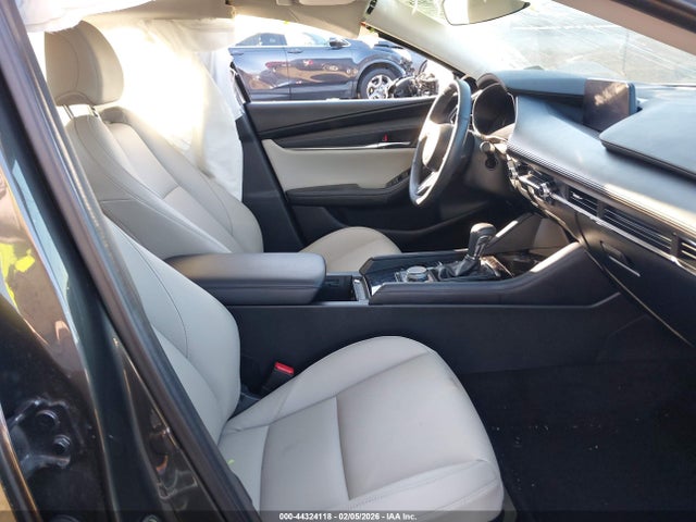 Продажа на аукционе авто 2024 Mazda Mazda3 2.5 S Preferred, vin: 3MZBPACMXRM434829, номер лота: 44324118