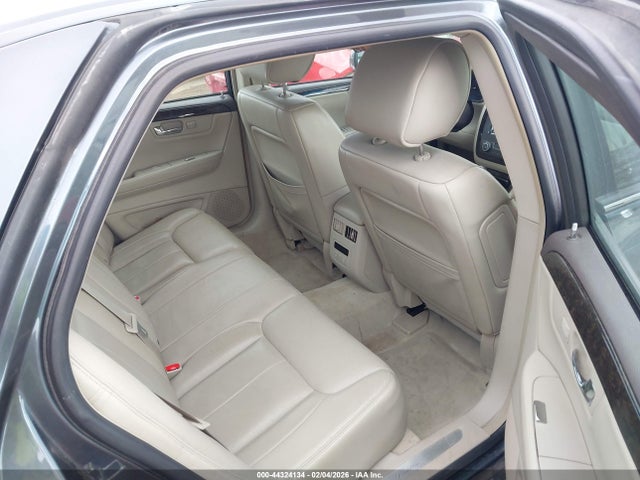 2010 CADILLAC DTS 1G6KD5EY0AU138403 Photo 7