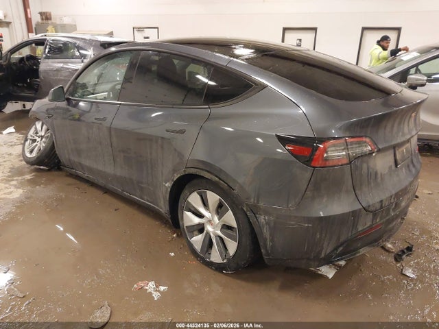 7SAYGAEE2PF639150 Tesla Model Y Awd/long Range Dual Motor All-wheel Drive
