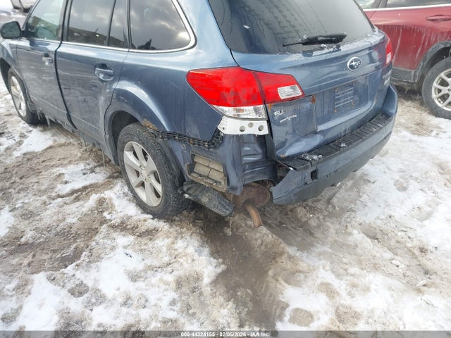 2013 Subaru Outback 2.5i Premium მანქანა იყიდება აუქციონზე, vin: 4S4BRBCC9D3285779, აუქციონის ნომერი: 44324155