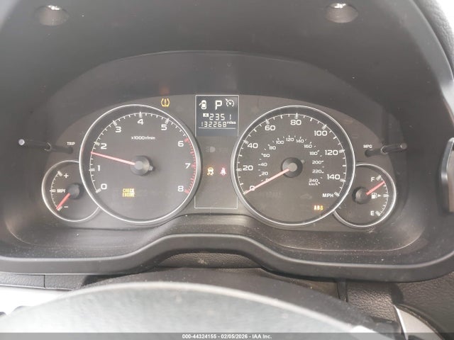 2013 Subaru Outback 2.5i Premium მანქანა იყიდება აუქციონზე, vin: 4S4BRBCC9D3285779, აუქციონის ნომერი: 44324155