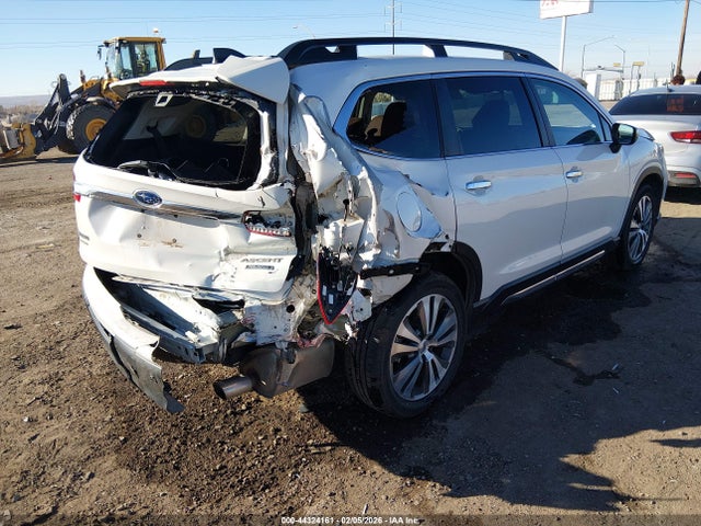 2021 Subaru Ascent Touring მანქანა იყიდება აუქციონზე, vin: 4S4WMARD4M3424226, აუქციონის ნომერი: 44324161