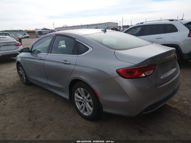 44324189 :رقم المزاد ، 1C3CCCAB0FN756871 vin ، 2015 Chrysler 200 Limited مزاد بيع