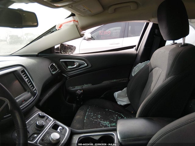 44324189 :رقم المزاد ، 1C3CCCAB0FN756871 vin ، 2015 Chrysler 200 Limited مزاد بيع
