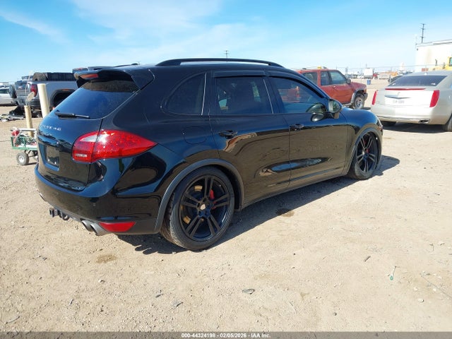 2011 PORSCHE CAYENNE WP1AC2A22BLA84958 Photo 3