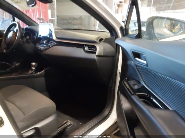 Продаж на аукціоні авто 2019 Toyota C-hr Xle, vin: NMTKHMBX1KR077896, номер лоту: 44324209