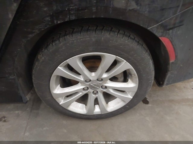 Продажа на аукционе авто 2015 Chrysler 200 Limited, vin: 1C3CCCAB7FN685958, номер лота: 44324220