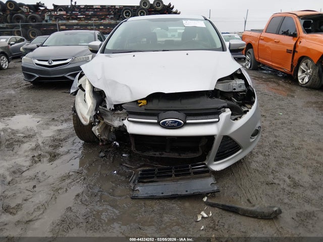2012 FORD FOCUS 1FAHP3H26CL330983 Photo 5