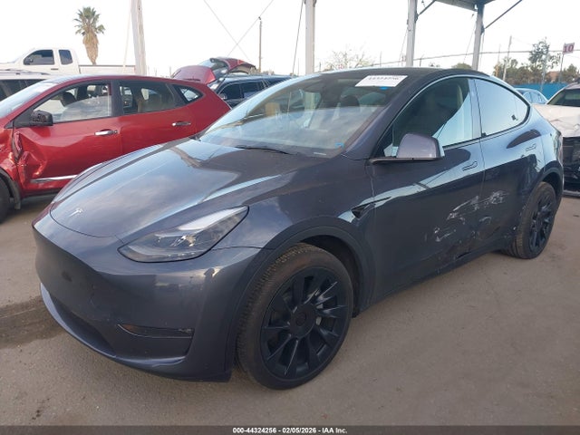 2023 TESLA MODEL Y 7SAYGDEEXPA167150 Photo 1
