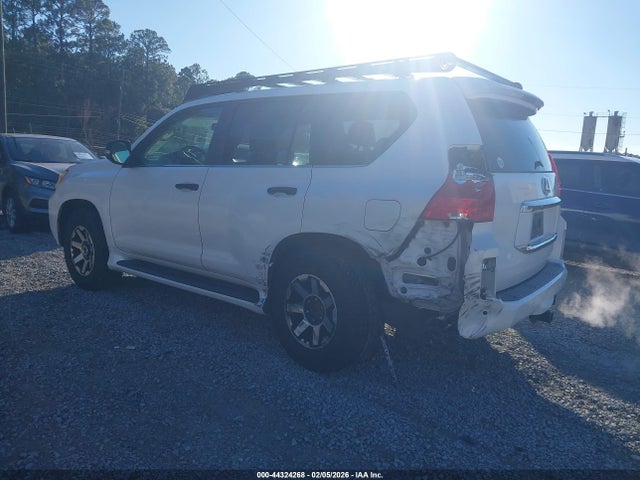 2011 LEXUS GX 460 JTJBM7FX3B5023706 Photo 2