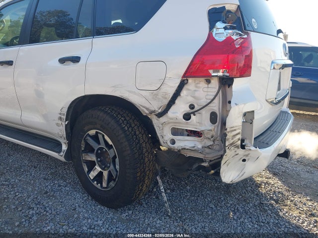 2011 LEXUS GX 460 JTJBM7FX3B5023706 Photo 5