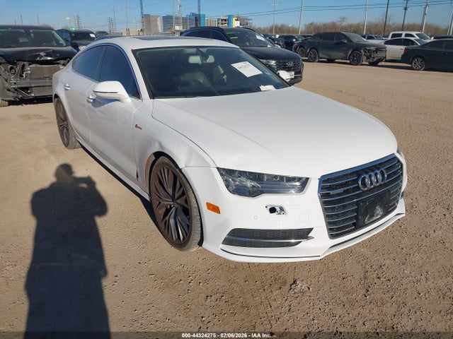 2016 AUDI A7 WAUWGAFC9GN002997 Photo 0
