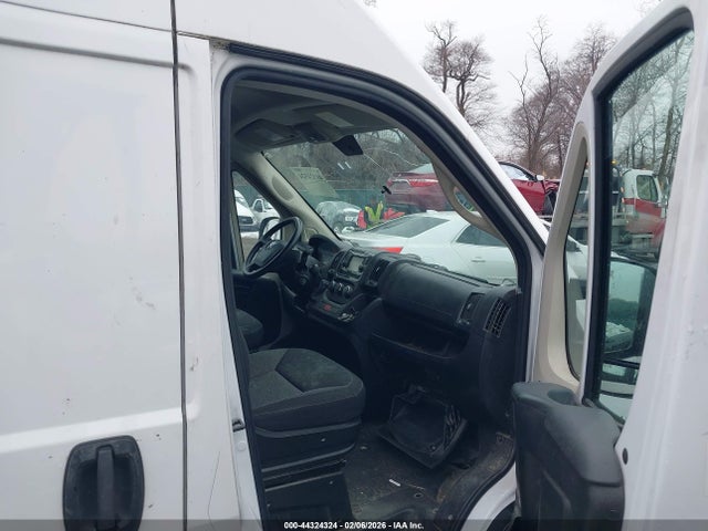 44324324 :رقم المزاد ، 3C6TRVBG6KE550038 vin ، 2019 Ram Promaster 1500 High Roof 136 Wb مزاد بيع