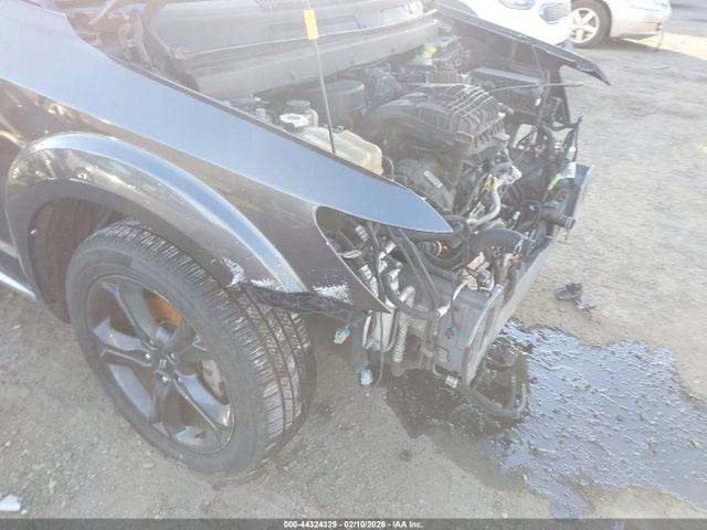 44324329 :رقم المزاد ، 3C4PDDGG0KT838595 vin ، 2019 Dodge Journey Crossroad Awd مزاد بيع